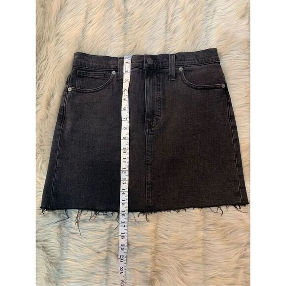 Madewell Stretch Denim Straight Mini Skirt in Ashcraft Wash: Raw-Hemmed edition - Picture 9 of 9